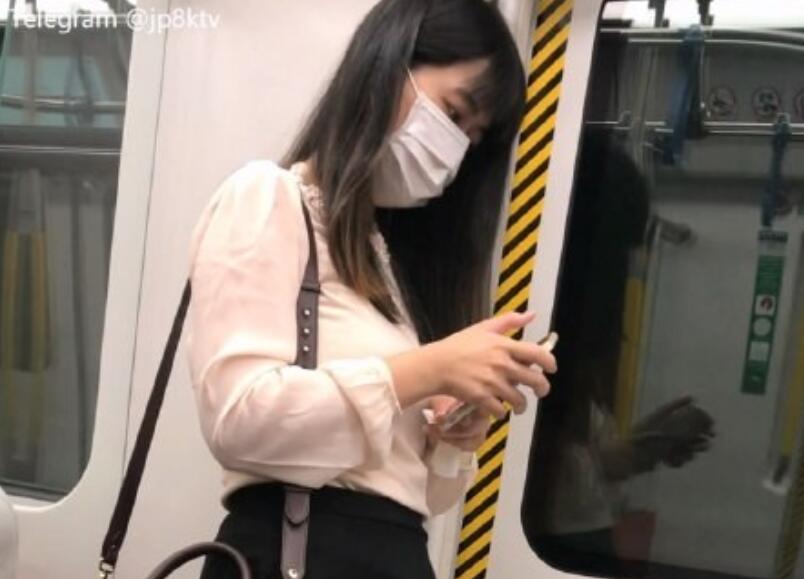 香港PAK抄底，地铁、学生、白领、多角度、尾随偷拍【百度23G】